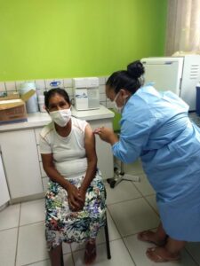 Município inicia aplicação da segunda dose da CoronaVac