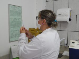 Em processo de vacinação