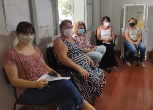 Grupo de artesãos se une à prefeitura para criar Associação